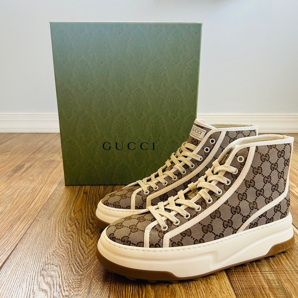 NEW GUCCI GG Monogram Beige Canvas High-Top Sneakers in Men's Size 9 - Picture 1 of 11